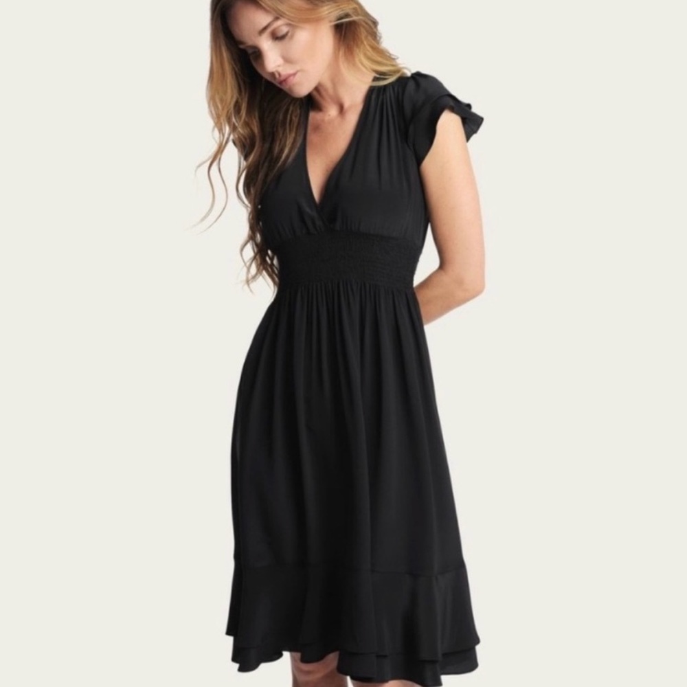 🖤 Frye Black Silk Dress 🖤 Natalie Smocked Ruffle Size (M)